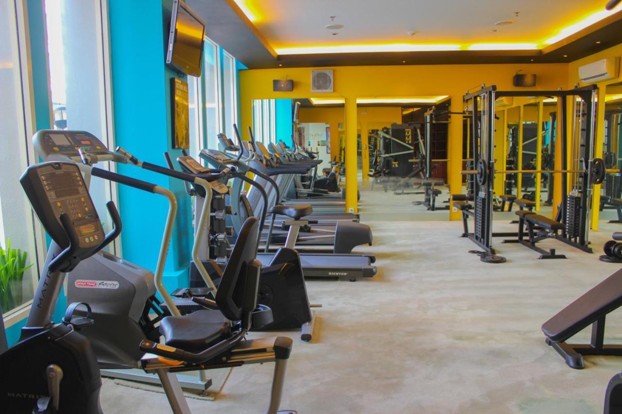 Grand Surya Hotel Kediri Кедири Екстериор снимка